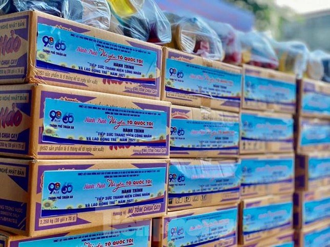 Chăm lo đời sống cho thanh niên công nhân và thiếu nhi có hoàn cảnh khó khăn ảnh 5
