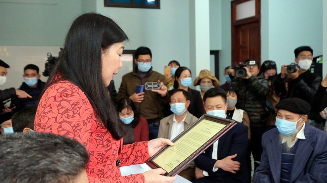 Dù nói 'không hoàn toàn đỡ được bé', Nguyễn Ngọc Mạnh vẫn được dân mạng khen ngợi ảnh 2