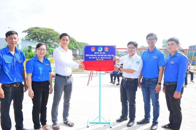 Nhiều sân chơi dành cho thiếu nhi vùng biên An Giang ảnh 3