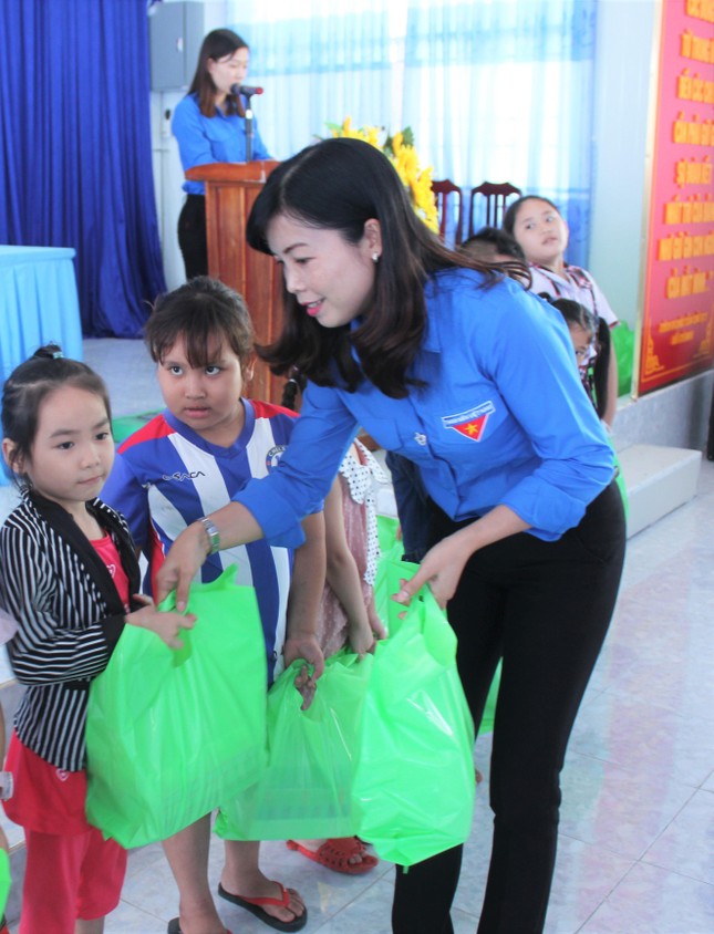 Hai gương mặt nữ 8X của Tỉnh đoàn Bạc Liêu ứng cử đại biểu Quốc hội ảnh 4