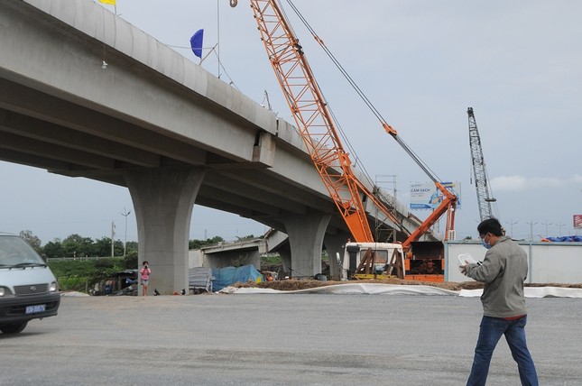 Thủ tướng kiểm tra dự án cao tốc Trung Lương – Mỹ Thuận ảnh 3