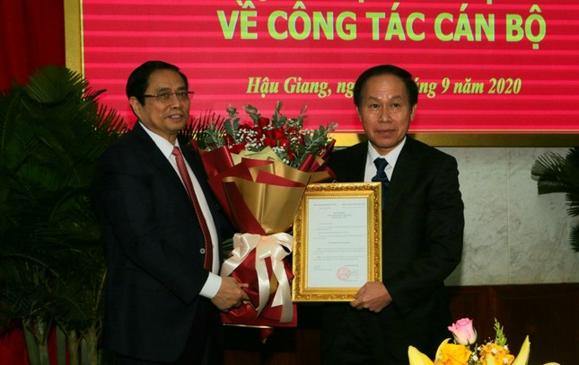 Bộ Chính trị chuẩn y tân Bí thư Tỉnh ủy Hậu Giang ảnh 1