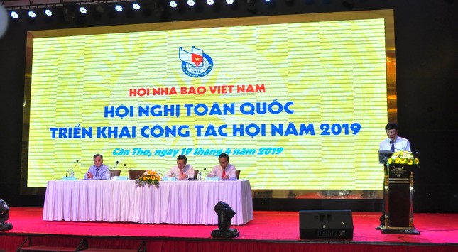 Báo chí khắc phục tình trạng 'sáng đăng, trưa gặp, chiều gỡ' ảnh 2