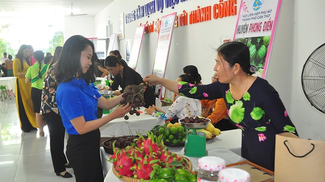 Sôi nổi ngày hội phụ nữ sáng tạo khởi nghiệp ở Cần Thơ ảnh 1