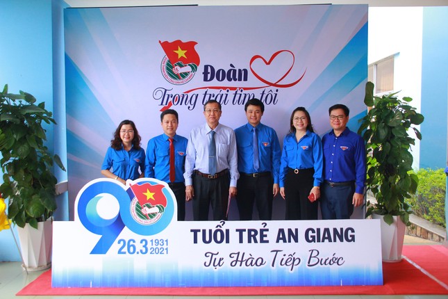 Tỉnh đoàn Nghệ An, Sóc Trăng, Hậu Giang kỷ niệm 90 năm ngày thành lập Đoàn ảnh 21