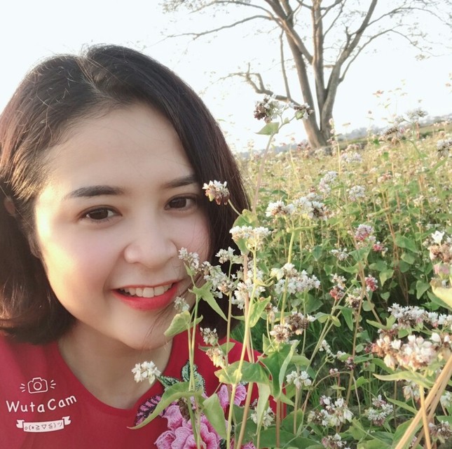 Rực rỡ cánh đồng hoa cải giữa lòng thành phố Thanh Hóa ảnh 5