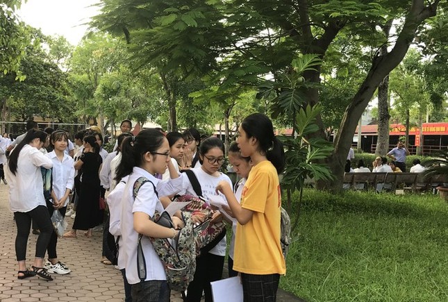 Thanh Hoá: Nhiều trường không tuyển đủ chỉ tiêu vào lớp 10 ảnh 1