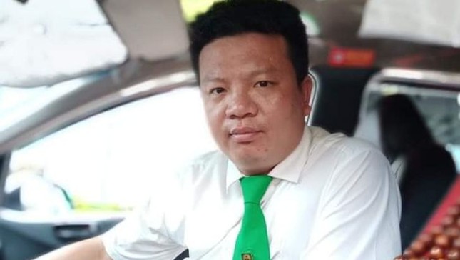 Trao bằng khen cho tài xế cứu sống cô gái nhảy cầu tự vẫn ảnh 4