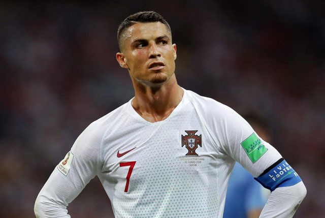 Bồ Đào Nha bị loại, Ronaldo quyết không ‘nghỉ hưu’ ảnh 1