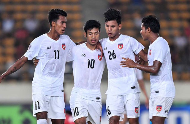 Tuyển Việt Nam dứt điểm nhiều nhất vòng bảng AFF Cup 2018 ảnh 4