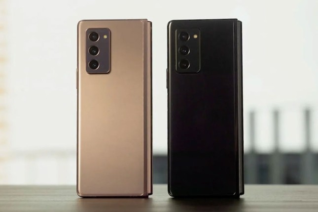 Smartphone màn hình gập của Samsung có giá hơn 55 triệu đồng ảnh 2