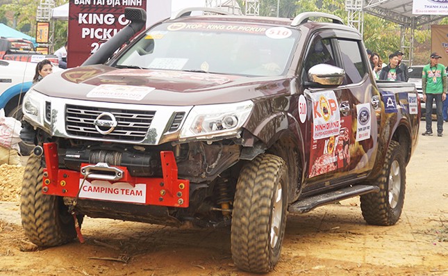 Dàn bán tải tranh tài off-road dịp cuối tuần tại Hà Nội ảnh 1