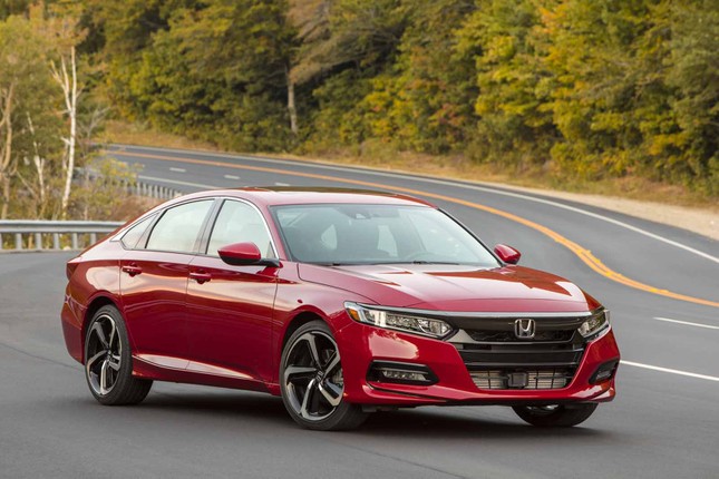 Ưu và nhược điểm của Honda Accord 2018 ảnh 1