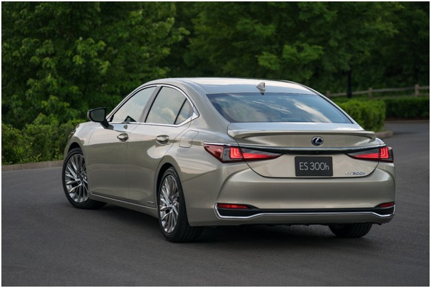 Lexus ES 2019 – Sự thay đổi táo bạo của mẫu sedan hạng sang cỡ trung ảnh 3