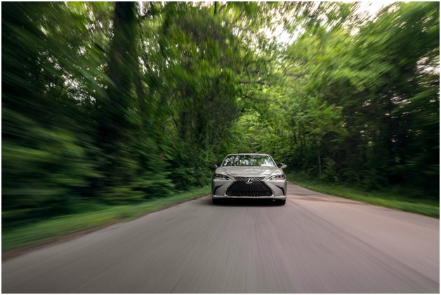 Lexus ES 2019 – Sự thay đổi táo bạo của mẫu sedan hạng sang cỡ trung ảnh 5