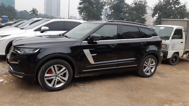 Giá rẻ, vẻ ngoài long lanh, xe Trung Quốc vẫn nhận 'cái kết đắng' ở VN ảnh 1