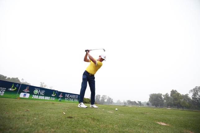 Cận cảnh giải thưởng HIO 'khủng' tại Tiền Phong Golf Champhionship 2021 ảnh 2