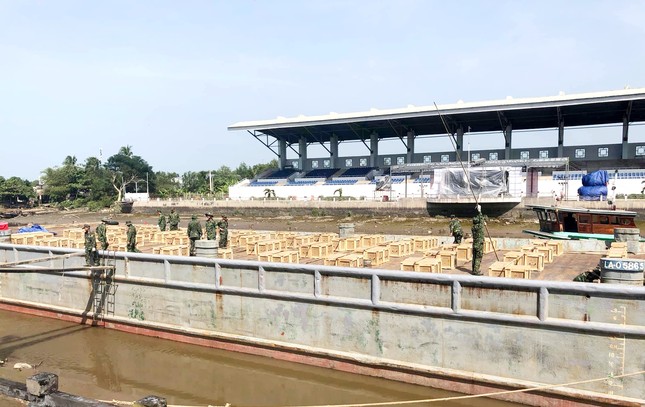 Hối hả chiều 30 Tết ở Sóc Trăng ảnh 3