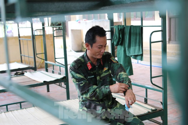 Bên trong bếp ăn quân đội phục vụ người cách ly ở Đồng Tháp có gì đặc biệt? ảnh 8