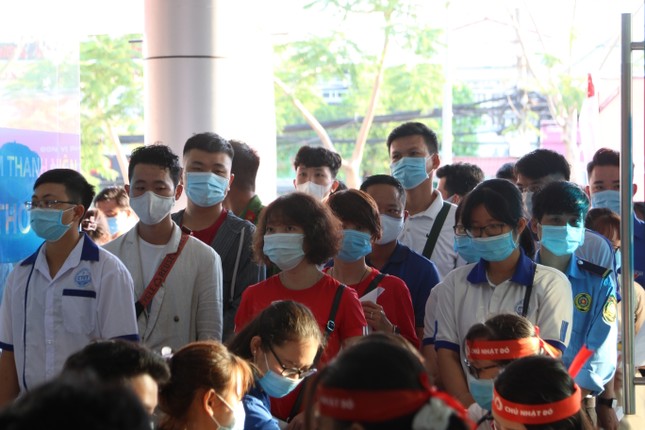 Sôi động Chủ nhật Đỏ lần thứ XIII tại Cần Thơ ảnh 6