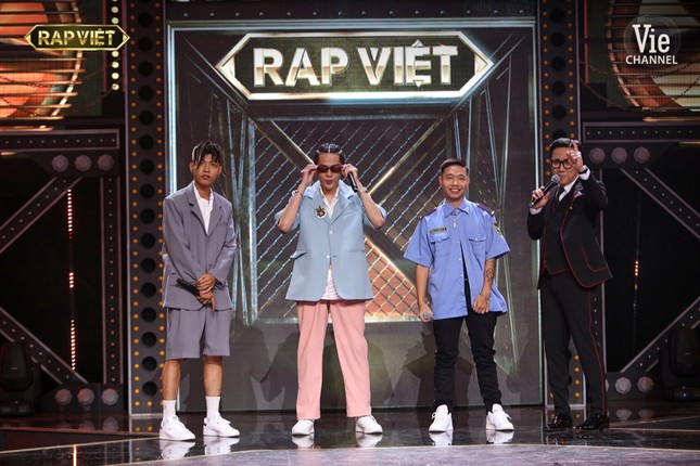 Pha chuyển nhượng thú vị tại “Rap Việt“: Karik tung nón vàng cứu Ricky Star của team Binz ảnh 4