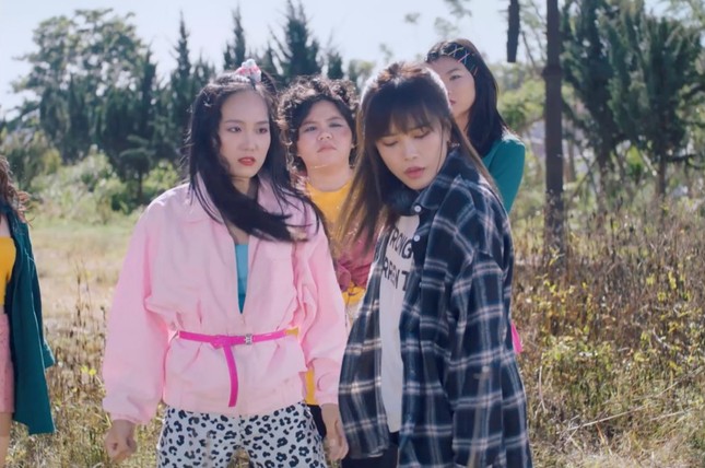 Đã mắt với loạt teaser MV đậm màu điện ảnh và drama từ Thiều Bảo Trâm, Thùy Chi ảnh 3