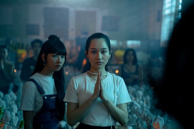 Bộ ba Trúc Anh, Salim, Amee đầy ma mị trong teaser phim điện ảnh của đạo diễn Victor Vũ ảnh 4