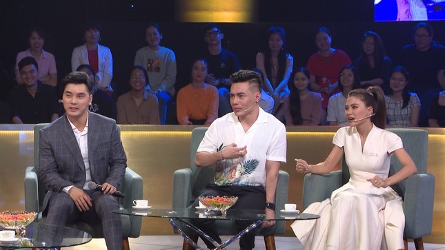 Lương Bích Hữu tiết lộ muốn có một đứa con lớn lên tài giỏi như Hamlet Trương ảnh 5