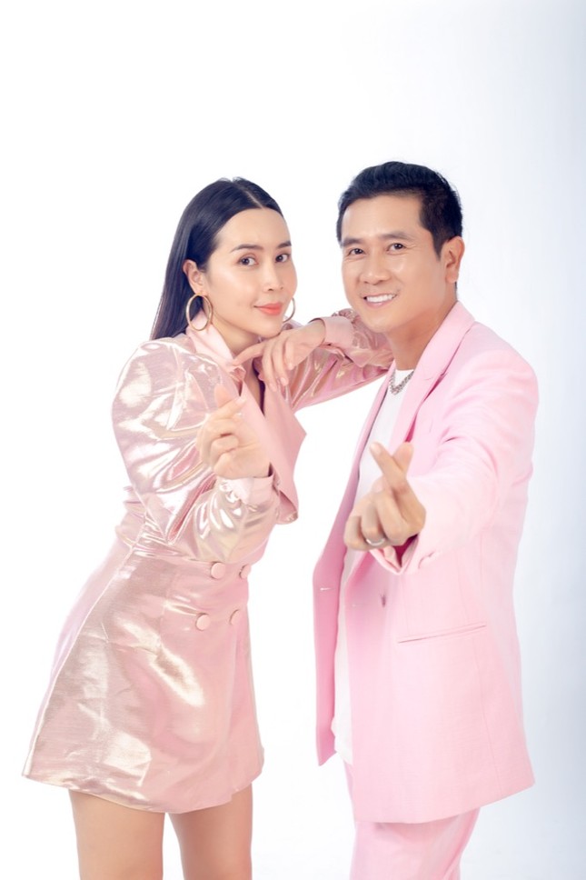 “Giọng hát Việt nhí 2021” công bố 6 HLV: Nhà “Giang - Hồ” chạm trán nhà BigDaddy - Emily ảnh 2