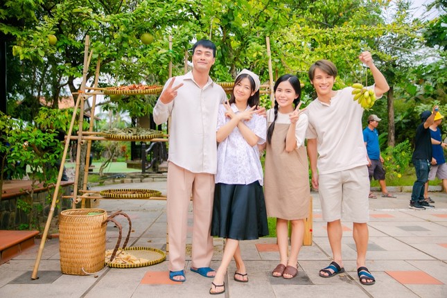 Phạm Đình Thái Ngân không được đóng chính trong MV mới, nghe lý do không biết vui hay buồn ảnh 2