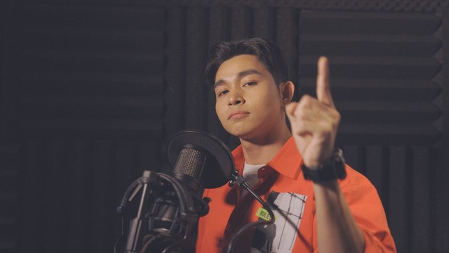 LoR (Rap Việt) hợp tác cùng “tỷ phú” Jun Phạm, lần đầu làm cameo và rap nhạc phim Tết ảnh 1