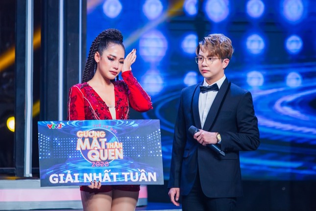 Gương Mặt Thân Quen: Cara Phương tiếp tục giành chiến thắng nhờ đóng giả Tóc Tiên xuất thần ảnh 2