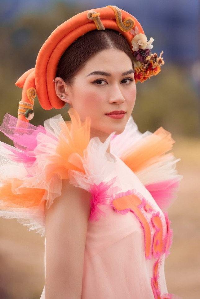 Ngọc Thanh Tâm kết hợp Ricky Star tung MV nhạc phim, concept tươi tắn chuẩn mùa Tết ảnh 6