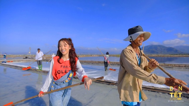 Đen Vâu, Puka quay MV ngoại cảnh cực đẹp tại Ninh Thuận, Tây Nguyên tặng khán giả ảnh 3