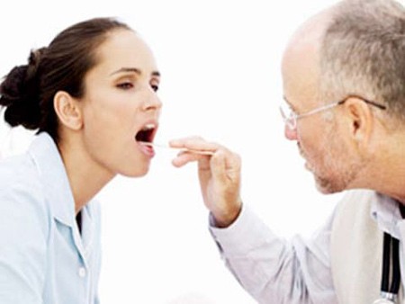 Vì sao yết hầu sưng đau khi trời lạnh? ảnh 2