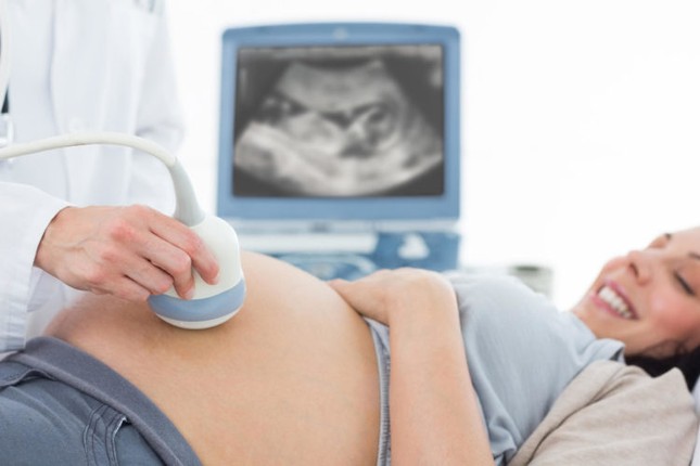 Nhiều bà bầu lây những bệnh 'khủng khiếp' này sang con ảnh 1