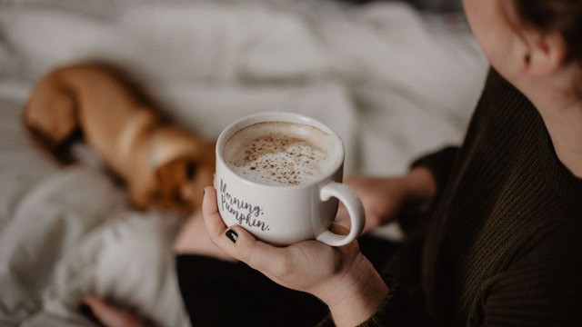 Đừng làm những việc này khi vừa ngủ dậy kẻo 'chết nhanh hơn mắc ung thư' ảnh 2