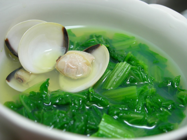Rau cải và đậu nành là 'sát thủ' với người mắc bệnh tuyến giáp? ảnh 1