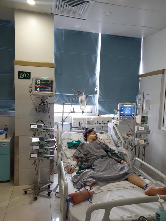 Điều trị dọa sảy thai, sản phụ sốc phản vệ, ngừng tim, hôn mê sâu ảnh 2