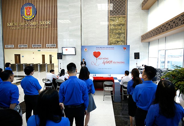 Đoàn Thanh niên Kiểm toán Nhà nước hiến máu tình nguyện ảnh 2