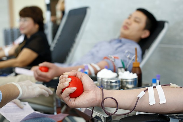 Đoàn Thanh niên Kiểm toán Nhà nước hiến máu tình nguyện ảnh 9