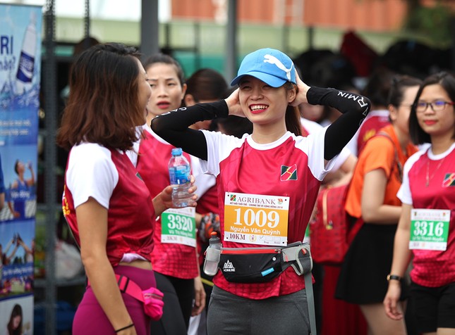 Giải chạy Marathon gây quỹ từ thiện của Đoàn Thanh niên Agribank ảnh 1