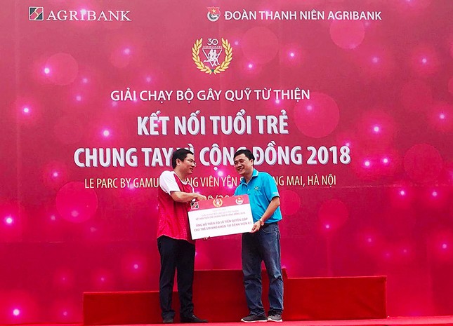 Giải chạy Marathon gây quỹ từ thiện của Đoàn Thanh niên Agribank ảnh 17