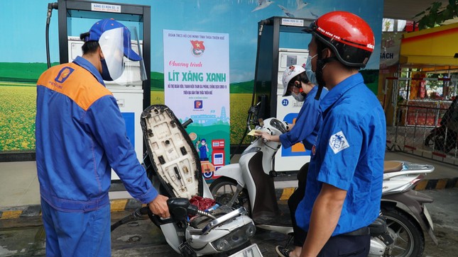  ‘Lít xăng xanh’ hỗ trợ ĐVTN Huế tham gia phòng, chống COVID-19 ảnh 5