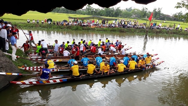 Huế tưng bừng ngày hội chợ quê ảnh 17