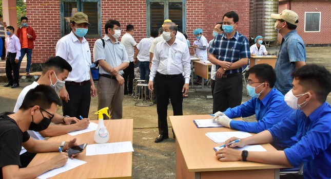 Huế ‘kích hoạt’ 5 chốt kiểm soát y tế phòng Covid-19 ảnh 2