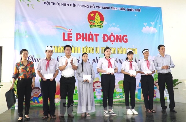 Tuổi trẻ TT-Huế phát động tháng cao điểm vì trẻ em ảnh 2