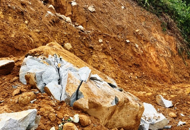Thông tuyến lên thuỷ điện Rào Trăng 3 ảnh 5