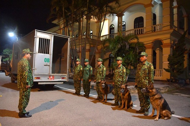 TT-Huế mưa lớn: Không đưa người vào Rào Trăng 3 nếu không quá cấp thiết ảnh 3