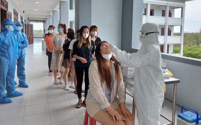 Hàng trăm thai phụ từ Đài Loan về Việt Nam cách ly: ‘Mừng rơi nước mắt’ ảnh 7